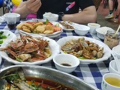 -钱大妈海鲜饭店(保利林语店)