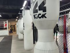 -24KiCK格斗学院(博泰店)