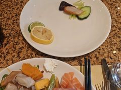 -怡咖啡海鲜自助餐厅(浦东香格里拉店)