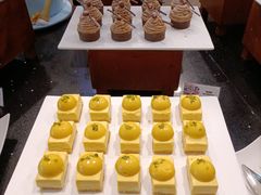 -OPEN開全日自助餐厅·西餐·海鲜(佛山希尔顿酒店)