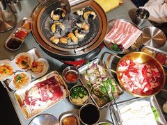 -围炉肉舍•炭烤活鳗•丹东海鲜烤肉(步行街店)