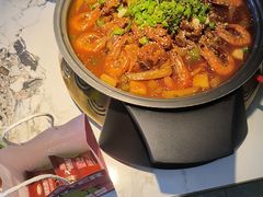 -徐记小怪兽肉蟹煲店(哈西万达金街店)