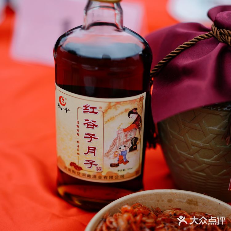 丹江大观苑第六届秋获节，吃全鱼宴，住湖景房，超奶丝～