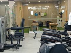 -贝菲特游泳健身(徐泾店)