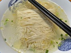 鸡汤银丝面-新万鑫银丝面·非遗无锡味(惠山古镇店)