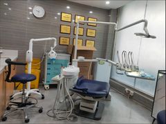 -上海仁爱医院口腔科 · 种植