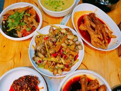 -二孃鸡爪爪(东郊记忆店)