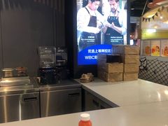 -瑞幸咖啡(凤凰海负一楼美食街店)