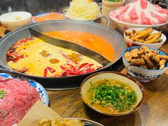 -萍姐火锅·公路夜市(武汉首店)