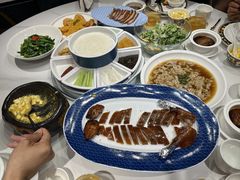 -羲和雅苑•北京烤鸭(国贸商城店)