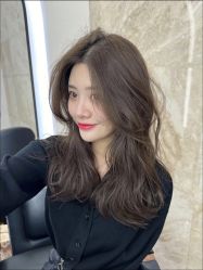 -十六番发型师事务所