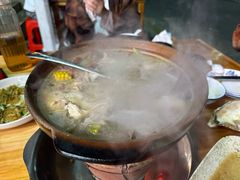 石橄榄炖鸡-洪大厨鸡煲(福田店)