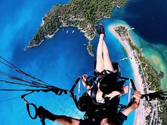 -费特希耶滑翔伞