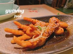 吮指鸡爪-绿茶餐厅