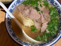 -嘻小北·兰州清汤牛肉面(太平洋森活天地店)