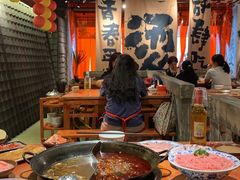 -周小明火锅(黑金冠社区店)