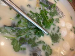 -旭龙鱼头王(航华店)