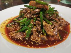 拌剔骨肉-六合居·明厨亮灶餐厅(成双大道店)