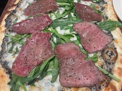 低温M9和牛黑松露披萨-EATALIA意塔利意式餐厅(鼓楼店)