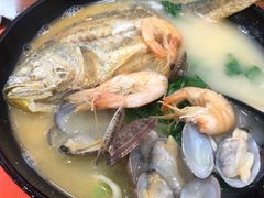 -台州老六海鲜面馆(上南总店)
