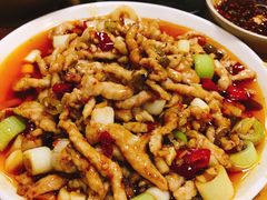 鱼香肉丝-人和水上飘(第一家店)