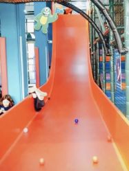 -动力星球家庭亲子游乐中心