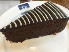 -The place那儿(新城国际店)
