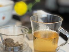 白牡丹-逸道(益丰·外滩源店)