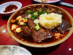 -谢老五跷脚牛肉·非遗传承店