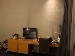 -广州卡丽酒店(大金钟路地铁站店)