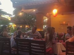 -Mai Mai Restaurant