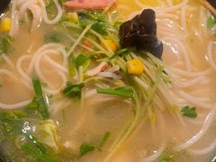 -妈妈故事米线(市府恒隆店)