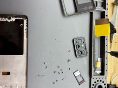 -爱畅享华为苹果手机维修服务(虹口龙之梦店)