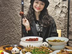 -嫩芽 ·地道重庆菜(十八梯露台夜景店)