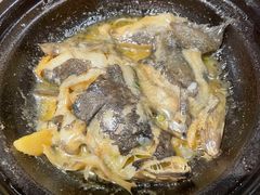 黄油焗鸦片鱼头-邹开喜·炭炉鸡煲·海鲜火锅(虹口足球场店)
