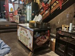 -钢管厂五区小郡肝串串香火锅(梅川路店)