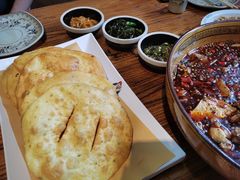 油饼-呱呱叫民俗风味主题餐厅(沣峪口店)
