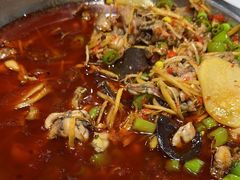 -盐井记·自贡美蛙鲜锅兔(中和店)
