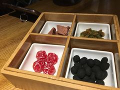 -九锅一堂酸菜鱼(万达广场店)