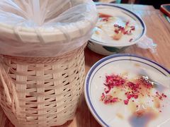 -云阿蛮云南生烫牛肉米线(奉贤路店)