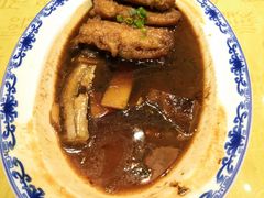 野橱子炖带鱼-红红烤鸭店(西单店)