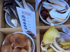 -阿婆情腊排骨火锅(金虹路店)