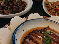 盐菜扣肉夹馍-湘聚老院子(洛江店)