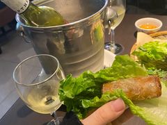 -大头虾越式风味餐厅(光明广场店)