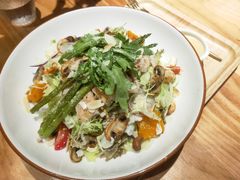 香煎鸡肉芦笋沙拉-POKEE VIA&Brunch·维娅(重庆来福士店)