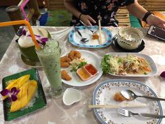 -Jungle Kitchen