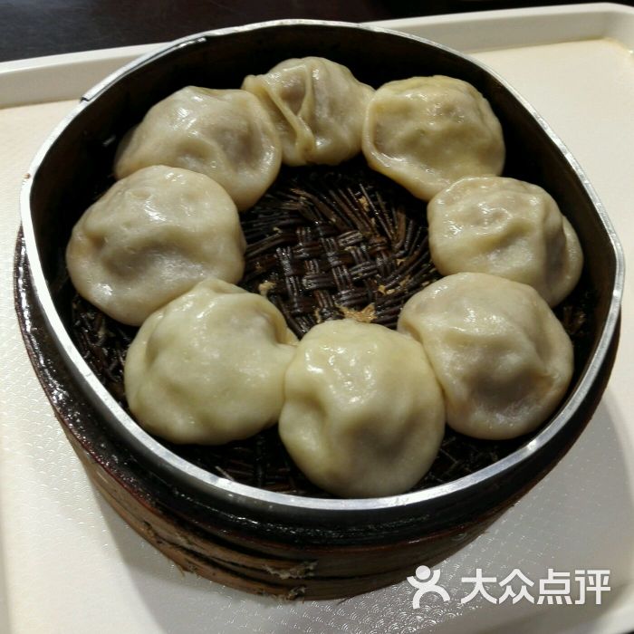 鸡鸣汤包(凤凰西街店)的点评