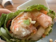 鲜虾牛油果卷饼-Moka Bros 摩卡站(西单大悦城店)