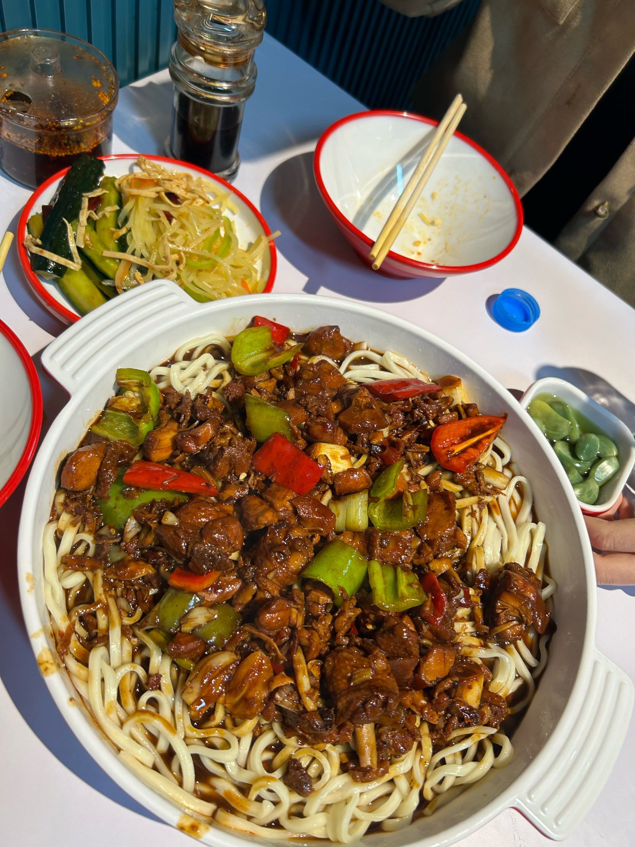 辣子鸡拌面