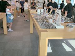 -Eziwish眼镜·蔡司授权店